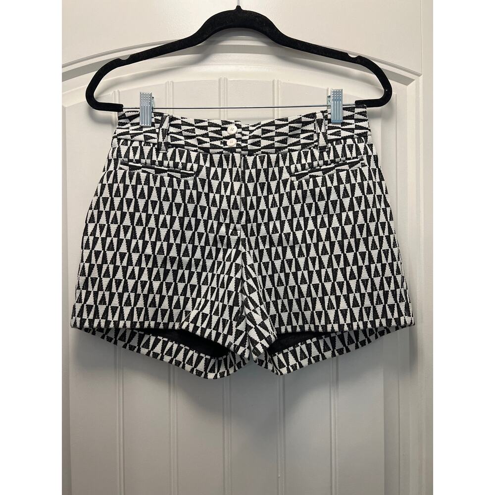 Cartonnier Women’s High Rise Geometric Triangles Neda Shorts Size‎ 4 Black White